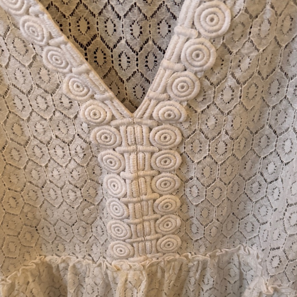 Lilly Pulitzer White Lace Blouse - Picture 3 of 4